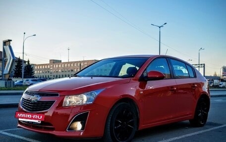 Chevrolet Cruze II, 2013 год, 970 000 рублей, 3 фотография