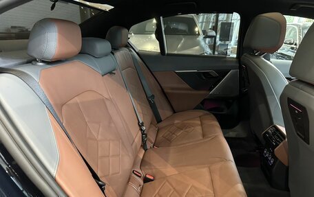 BMW 5 серия, 2025 год, 9 300 000 рублей, 23 фотография