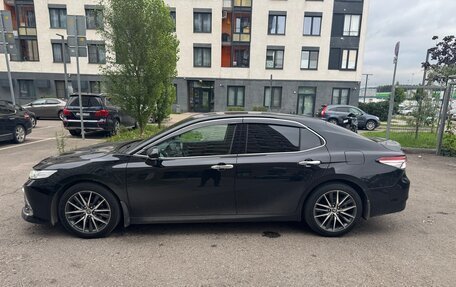 Toyota Camry, 2022 год, 4 000 000 рублей, 4 фотография
