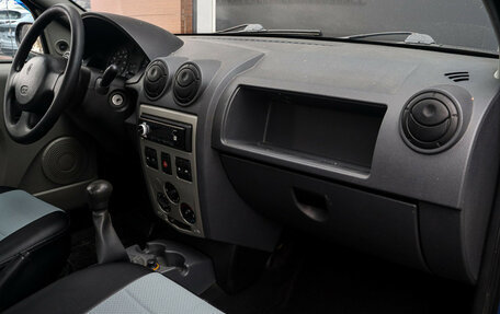 Renault Logan I, 2006 год, 399 000 рублей, 9 фотография