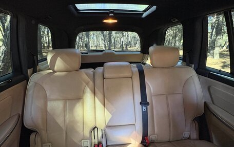 Mercedes-Benz GL-Класс, 2010 год, 2 000 000 рублей, 14 фотография