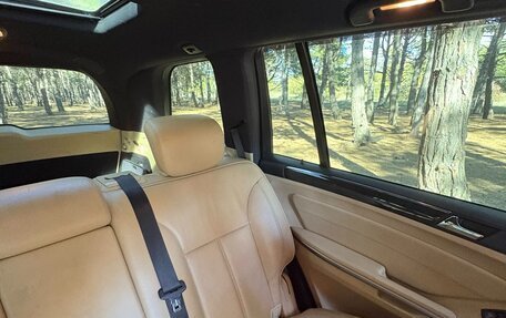 Mercedes-Benz GL-Класс, 2010 год, 2 000 000 рублей, 16 фотография