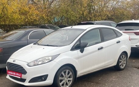 Ford Fiesta, 2015 год, 890 000 рублей, 19 фотография