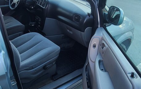 Dodge Caravan IV, 2004 год, 860 000 рублей, 5 фотография