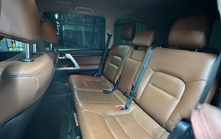 Toyota Land Cruiser 200, 2015 год, 4 070 000 рублей, 10 фотография