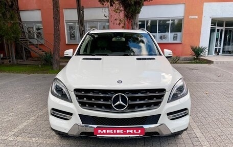 Mercedes-Benz M-Класс, 2013 год, 2 975 000 рублей, 3 фотография