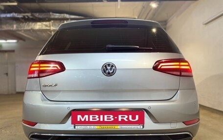 Volkswagen Golf VII, 2018 год, 1 620 000 рублей, 2 фотография