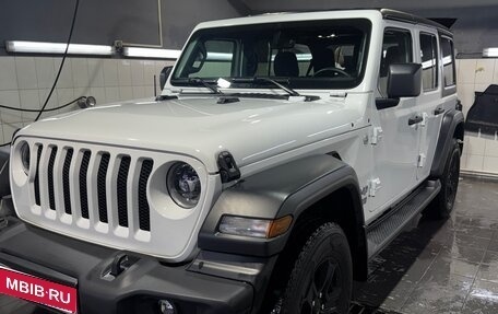 Jeep Wrangler, 2019 год, 4 500 000 рублей, 1 фотография