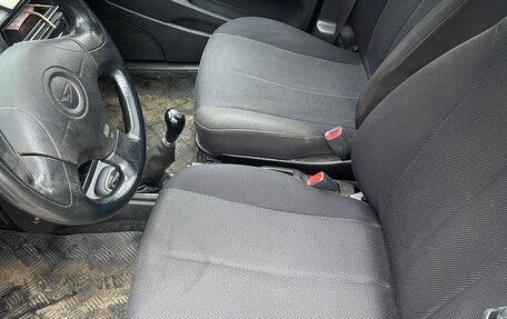 Daihatsu YRV I, 2002 год, 150 000 рублей, 17 фотография