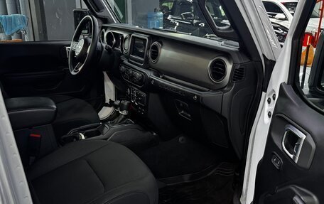 Jeep Wrangler, 2019 год, 4 500 000 рублей, 5 фотография