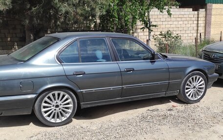BMW 5 серия, 1992 год, 257 000 рублей, 3 фотография
