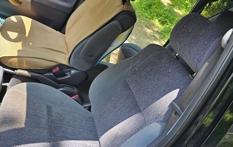 Toyota Ipsum II, 1998 год, 490 000 рублей, 14 фотография