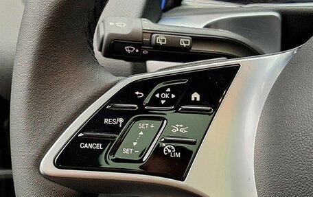 Mercedes-Benz GLB, 2024 год, 6 720 000 рублей, 11 фотография