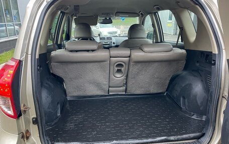 Toyota RAV4, 2006 год, 940 000 рублей, 9 фотография