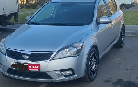 KIA cee'd I рестайлинг, 2012 год, 800 000 рублей, 2 фотография