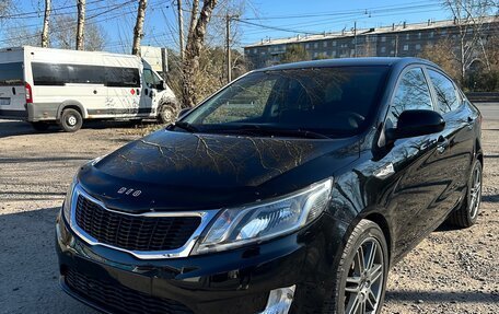 KIA Rio III рестайлинг, 2014 год, 830 000 рублей, 2 фотография