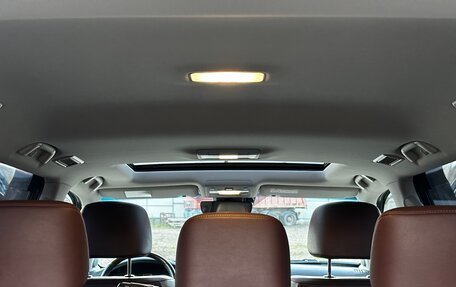 Toyota Land Cruiser 200, 2017 год, 8 299 000 рублей, 33 фотография