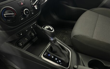 Hyundai Solaris II рестайлинг, 2020 год, 1 700 000 рублей, 13 фотография