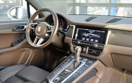 Porsche Macan I рестайлинг, 2021 год, 6 490 000 рублей, 36 фотография