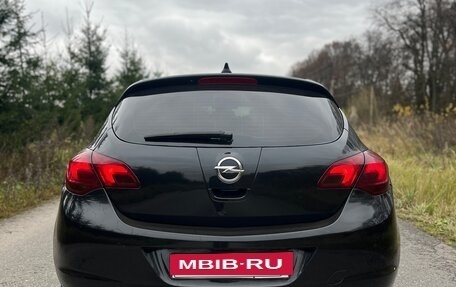 Opel Astra J, 2011 год, 600 000 рублей, 5 фотография