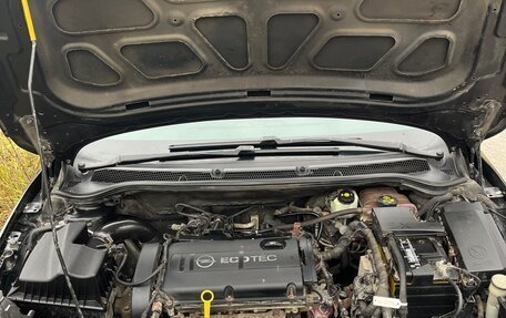 Opel Astra J, 2011 год, 600 000 рублей, 22 фотография