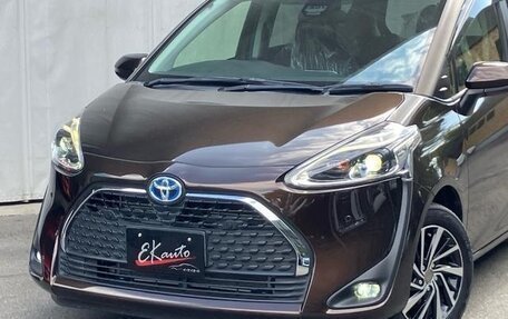 Toyota Sienta II, 2021 год, 1 312 000 рублей, 3 фотография