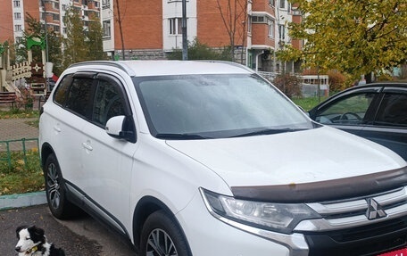 Mitsubishi Outlander III рестайлинг 3, 2016 год, 1 550 000 рублей, 1 фотография
