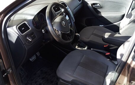 Volkswagen Polo VI (EU Market), 2016 год, 1 135 000 рублей, 10 фотография