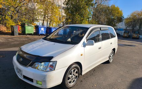 Toyota Gaia, 2000 год, 650 000 рублей, 3 фотография