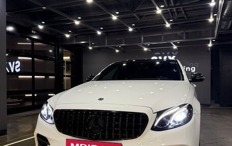 Mercedes-Benz E-Класс, 2017 год, 3 900 000 рублей, 3 фотография