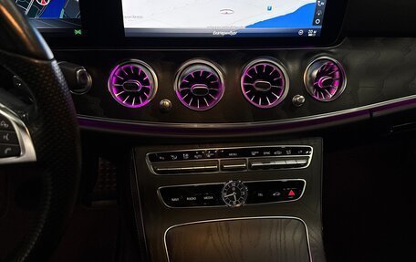 Mercedes-Benz E-Класс, 2017 год, 3 900 000 рублей, 19 фотография