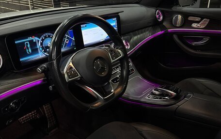 Mercedes-Benz E-Класс, 2017 год, 3 900 000 рублей, 14 фотография