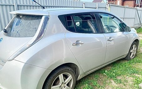 Nissan Leaf I, 2011 год, 530 000 рублей, 4 фотография