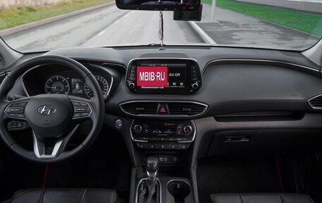 Hyundai Santa Fe IV, 2018 год, 2 695 000 рублей, 28 фотография