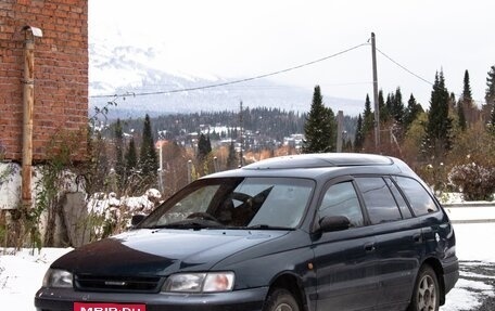 Toyota Caldina, 1993 год, 350 000 рублей, 1 фотография