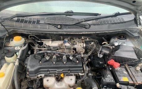 Nissan Tino, 2002 год, 320 000 рублей, 7 фотография