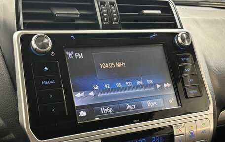 Toyota Land Cruiser Prado 150 рестайлинг 2, 2017 год, 4 987 000 рублей, 13 фотография