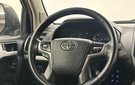 Toyota Land Cruiser Prado 150 рестайлинг 2, 2017 год, 4 987 000 рублей, 18 фотография