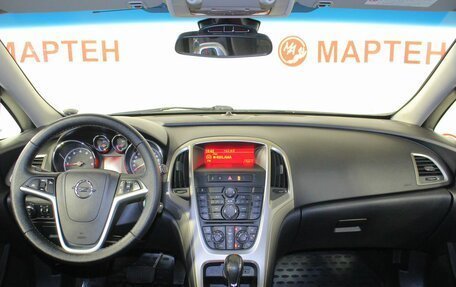 Opel Astra J, 2011 год, 742 000 рублей, 14 фотография