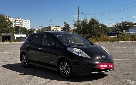 Nissan Leaf I, 2014 год, 499 000 рублей, 2 фотография
