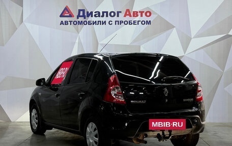 Renault Sandero I, 2014 год, 670 000 рублей, 4 фотография