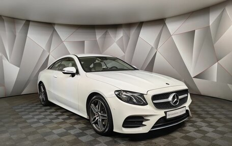 Mercedes-Benz E-Класс, 2020 год, 4 559 000 рублей, 3 фотография