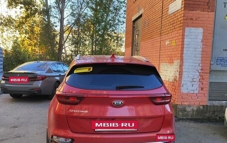 KIA Sportage IV рестайлинг, 2019 год, 2 100 000 рублей, 3 фотография