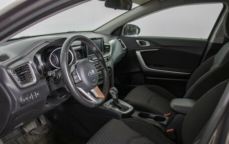 KIA cee'd III, 2019 год, 1 820 000 рублей, 10 фотография