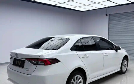 Toyota Corolla, 2021 год, 1 080 000 рублей, 6 фотография