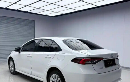 Toyota Corolla, 2021 год, 1 080 000 рублей, 4 фотография