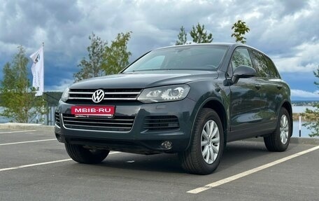 Volkswagen Touareg III, 2010 год, 1 650 000 рублей, 2 фотография