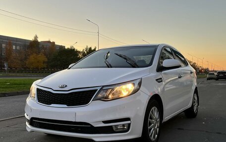 KIA Rio III рестайлинг, 2015 год, 650 000 рублей, 3 фотография