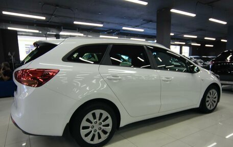 KIA cee'd III, 2017 год, 1 999 000 рублей, 2 фотография