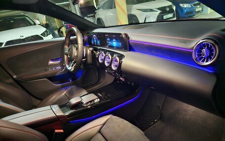 Mercedes-Benz CLA, 2019 год, 3 400 000 рублей, 27 фотография